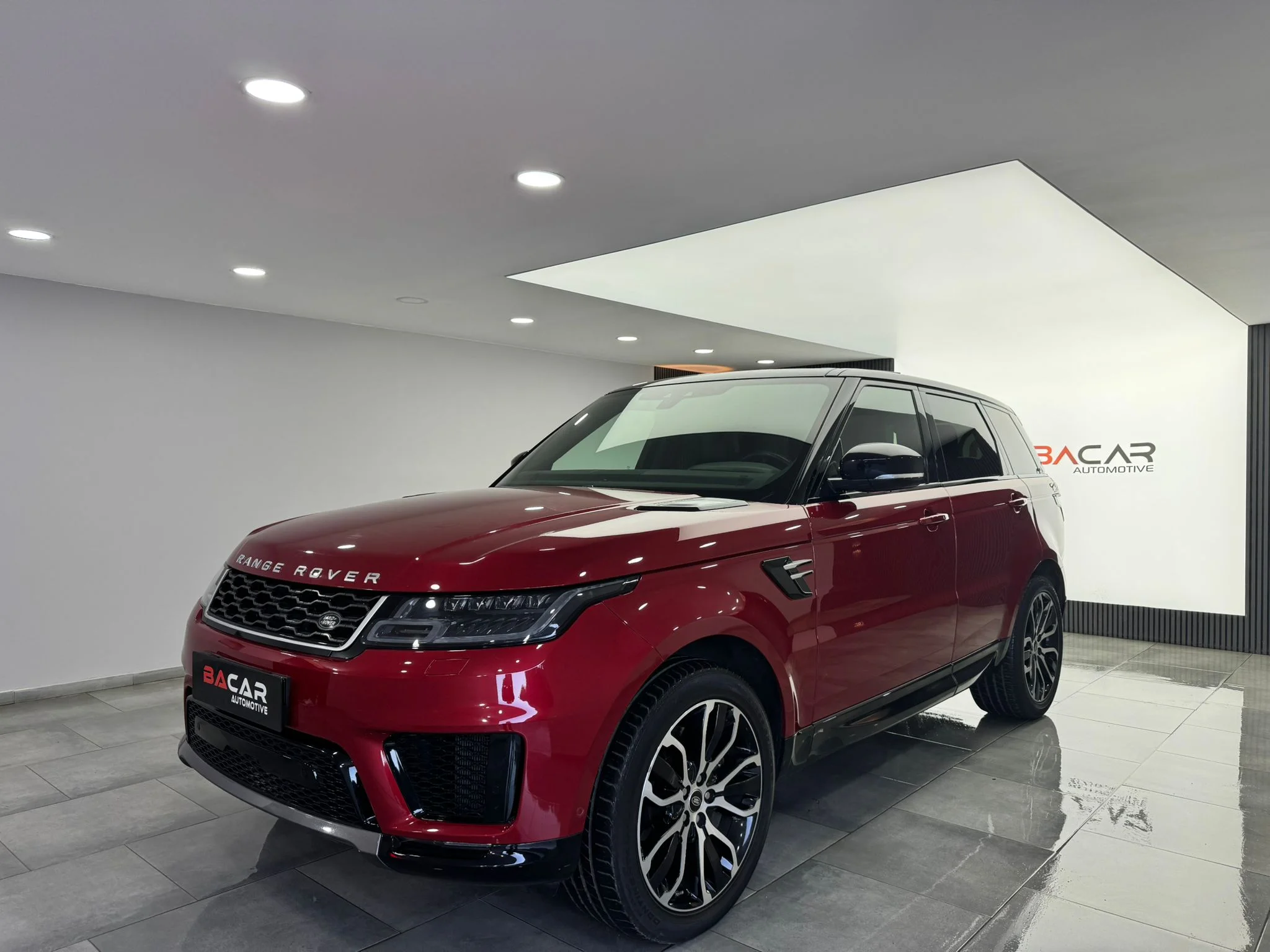 2019 RANGE ROVER SPORT HSE PLUS 300 BG K.KARTINA 12 AY TAKSİT