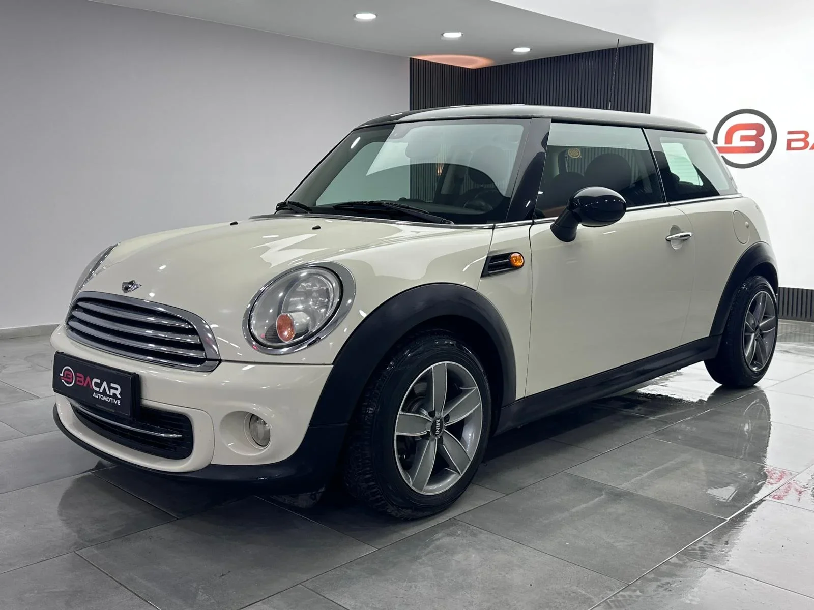BACAR'DAN MINI COOPER BANKASIZ SENET / K.KART 12AY TAKSİT %2.7