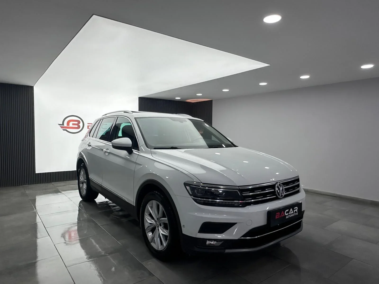 BACAR'DAN VW TİGUAN 1.4 HATASIZ BANKASIZ SENET TAMAMINA K.K 12AY