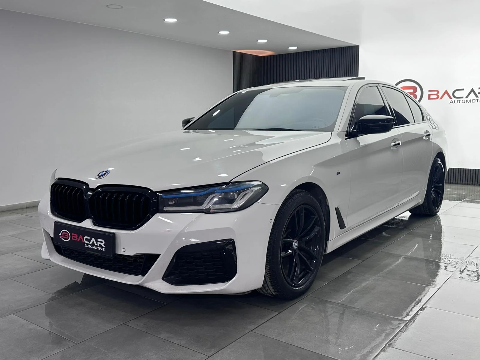 BACAR'DAN BMW 520I EXE M SPORT HATASIZ TAMAMINA K.K %2,7 12AY