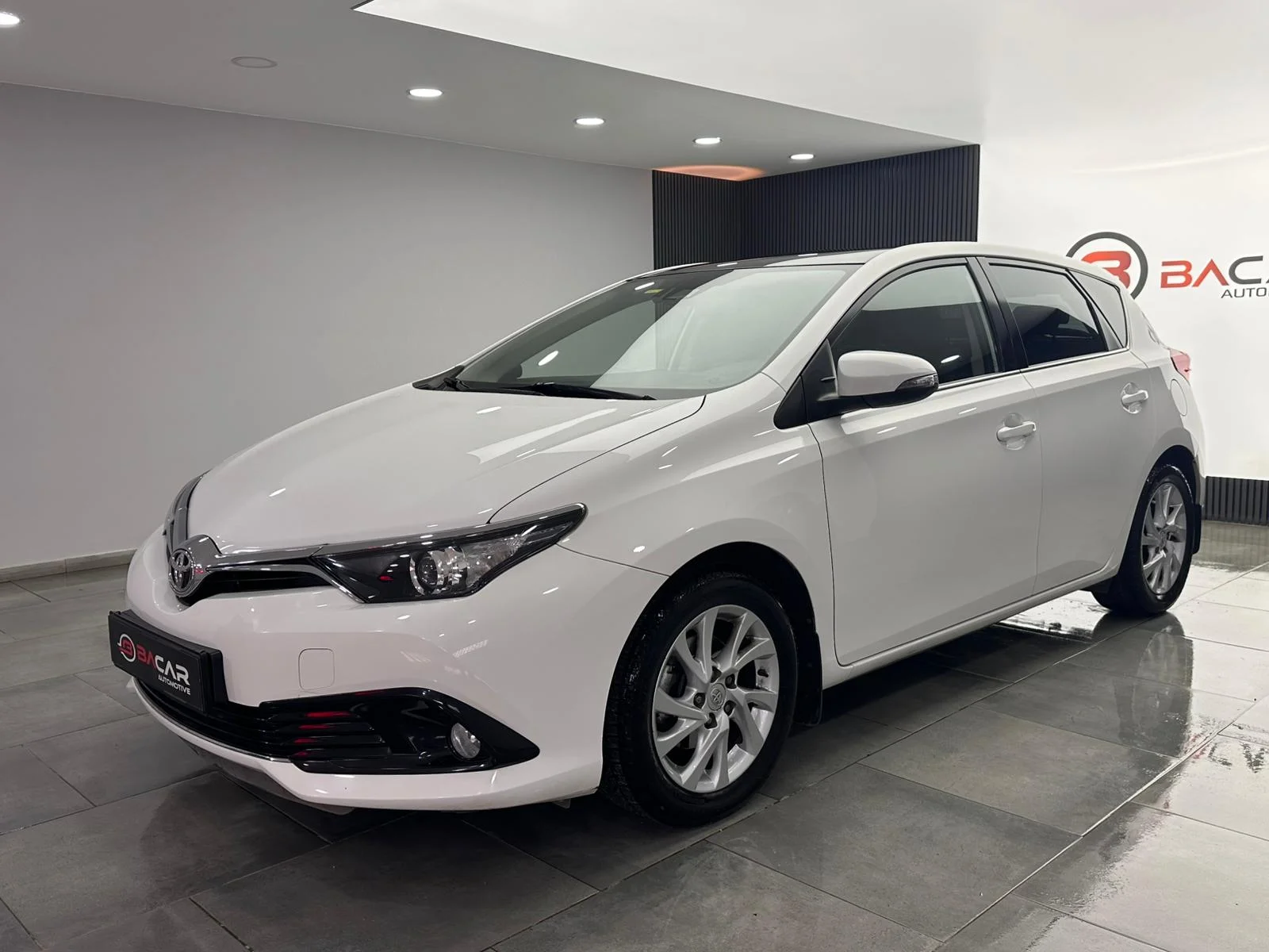 BACAR'DAN TOYOTA AURİS BANKASIZ SENET / K.K 12 AY TAKSİT %2.77