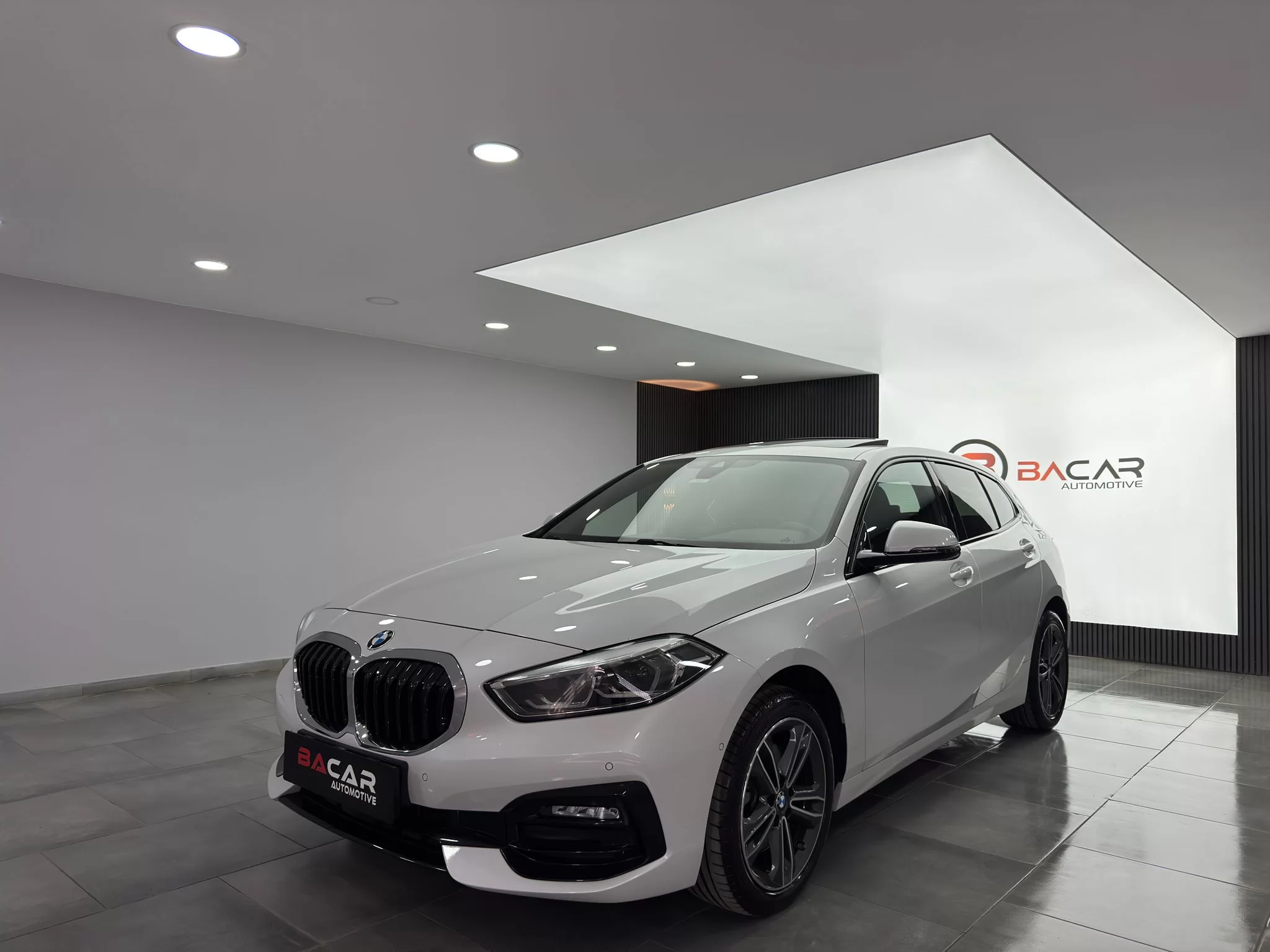 2023 BMW 118i SPORT LİNE 136 BG K.KARTINA 12 AY TAKSİT