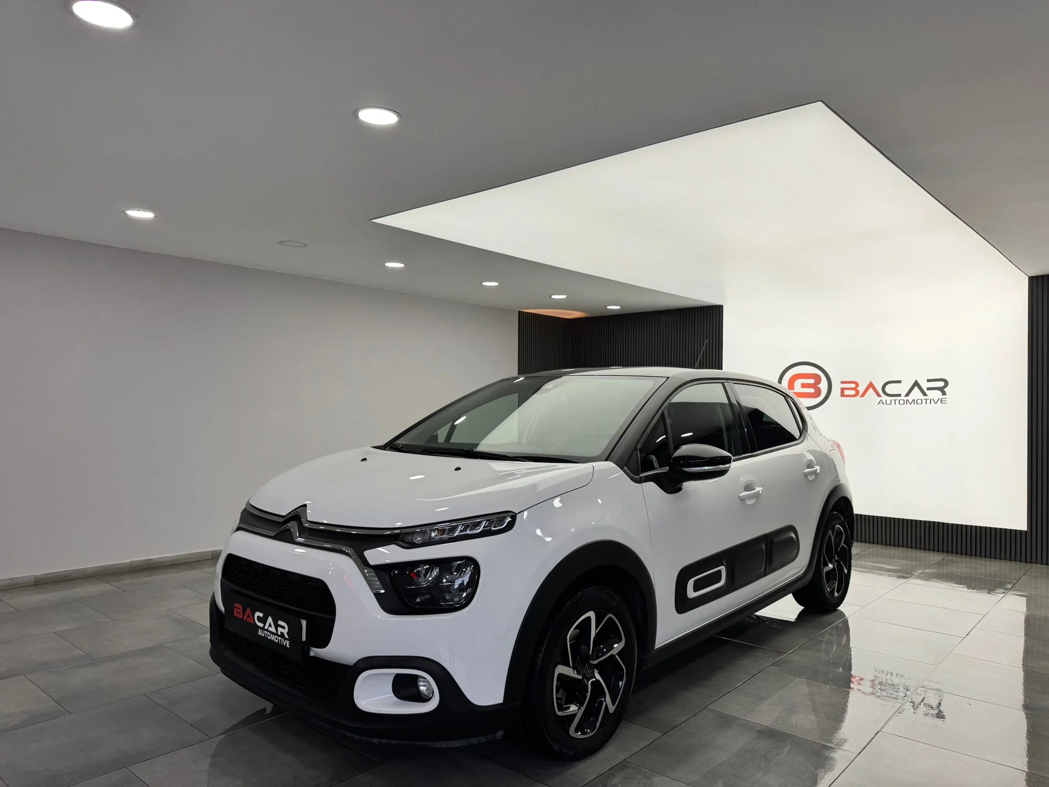 2022 CİTROEN C3 SHINE BUSINESS 110 BG K.KARTINA 12 AY TAKSİT