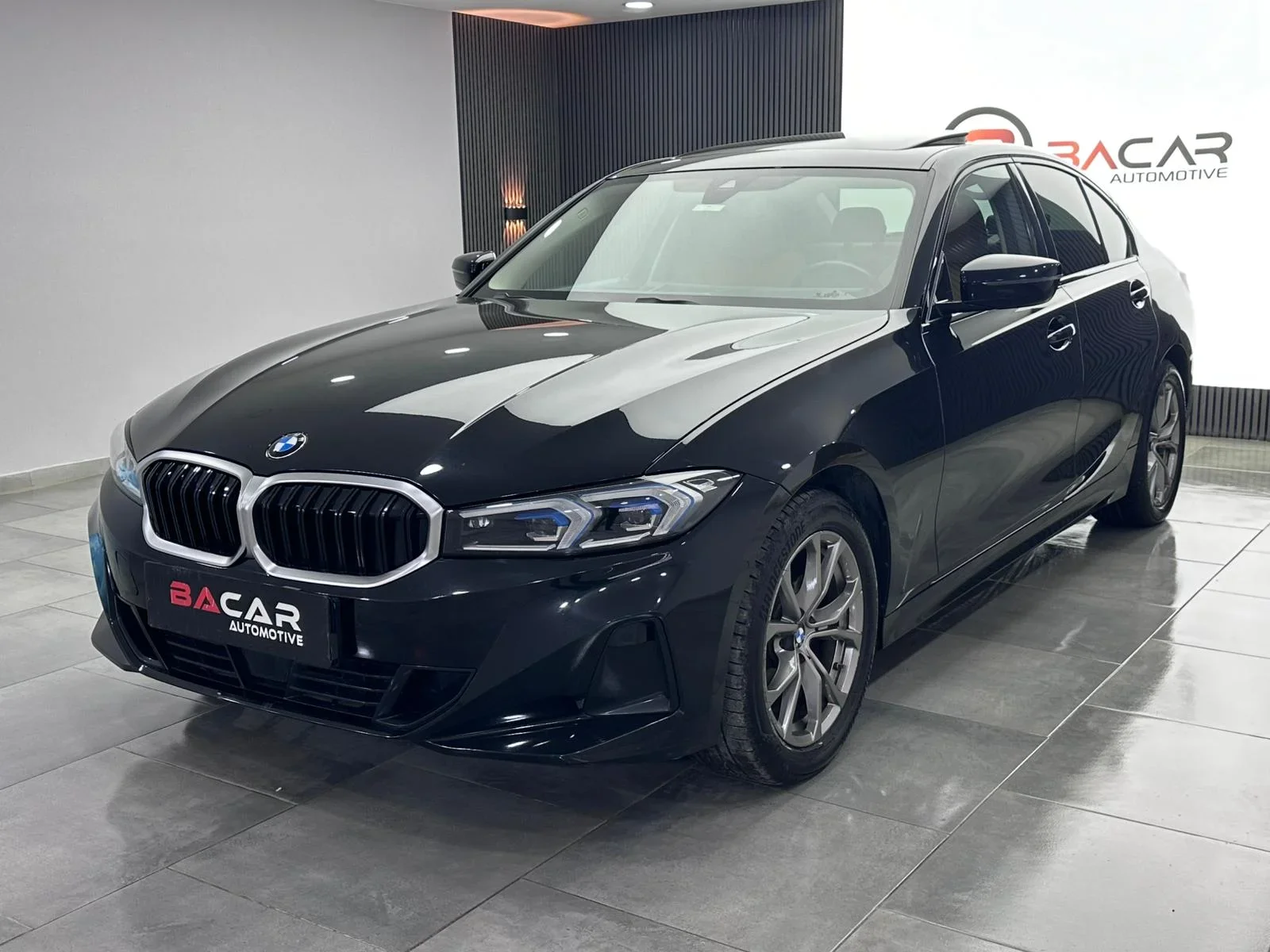 BACAR'DAN BMW 320İ SPORT LINE TAMAMINA K.KART 12AY TAKSİT %2.7