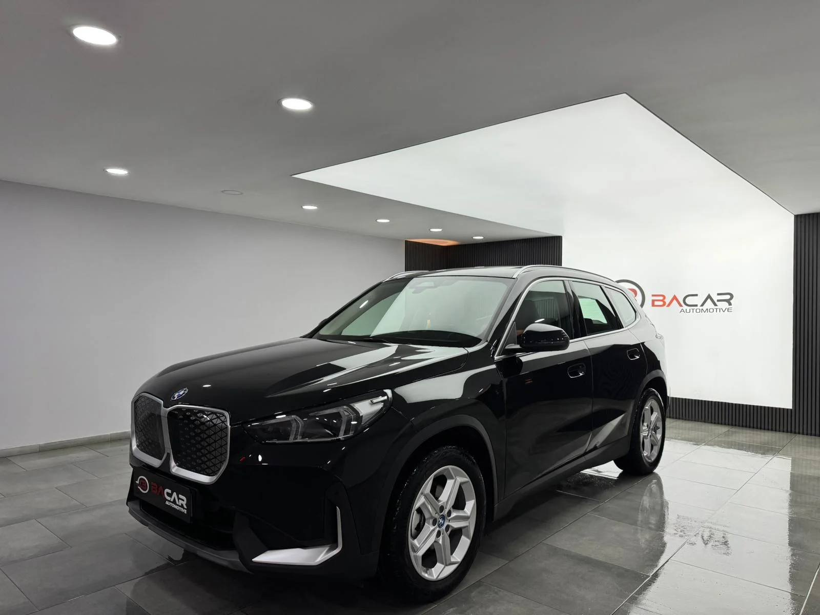 2025 BMW iX1 eDrive20e SPORT LİNE HATASIZ K.KARTINA 12 AY TAKSİT