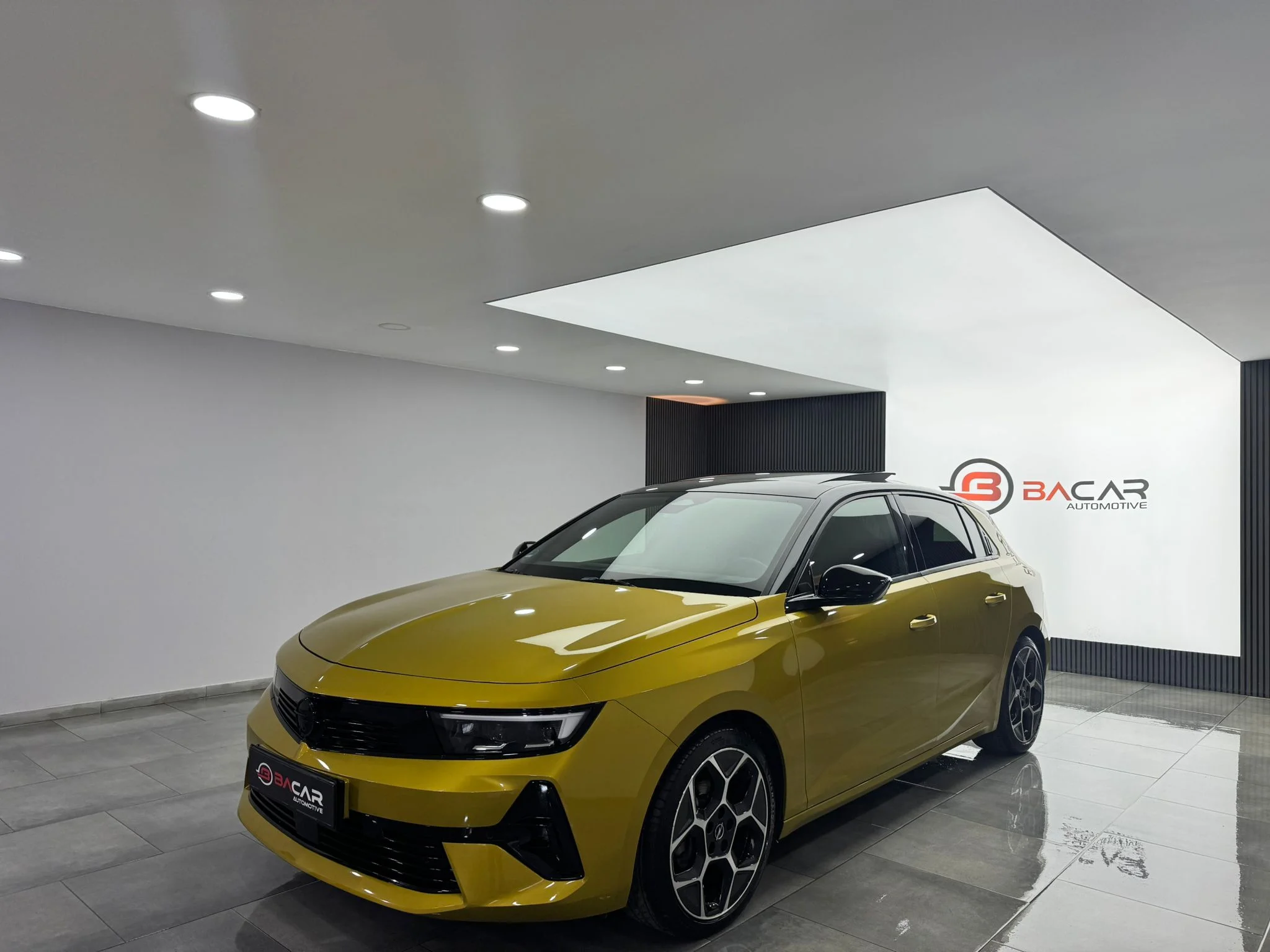 2024 OPEL ASTRA 1.2 T ULTİMATE HATASIZ K.KARTINA 12 AY TAKSİT