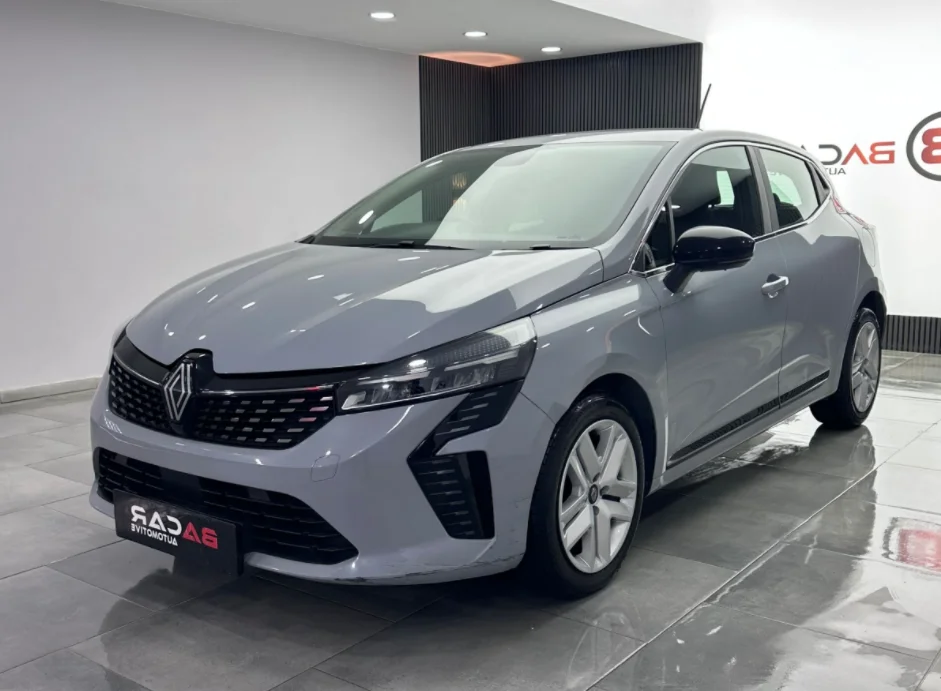 BACAR'DAN RENAULT CLIO BANKASIZ SENET K.KART 12AY TAKSİT %2.7